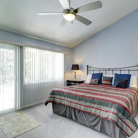 40 Starboard Tack Villa